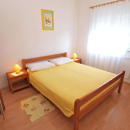 Apartment Fuer 7 Personen Ca 90 Qm In Fazana, Istrien Istrische Riviera *