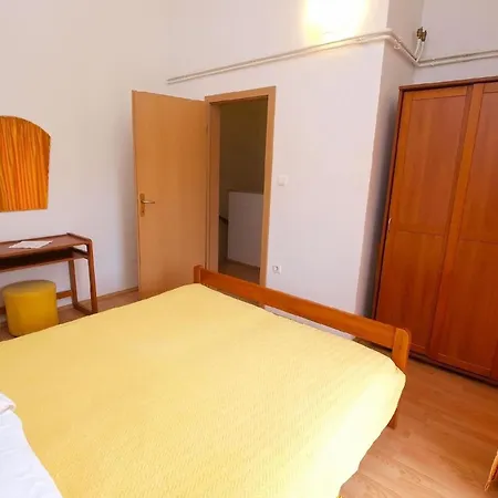 Fuer 7 Personen Ca 90 Qm In Fazana, Istrien Istrische Riviera Apartment Fazana